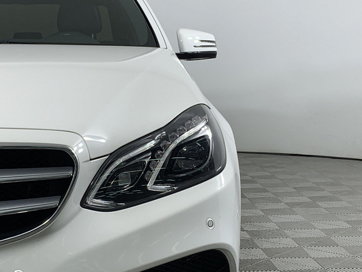 MERCEDES-BENZ E-Класс 2, 2013 года, Автоматическая, БЕЛЫЙ