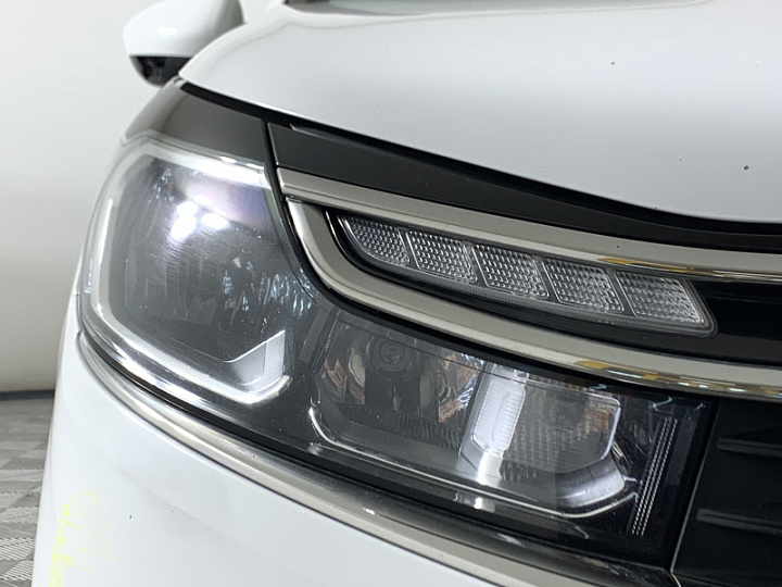 CITROEN C4 1.6, 2016 года, Автоматическая, БЕЛЫЙ