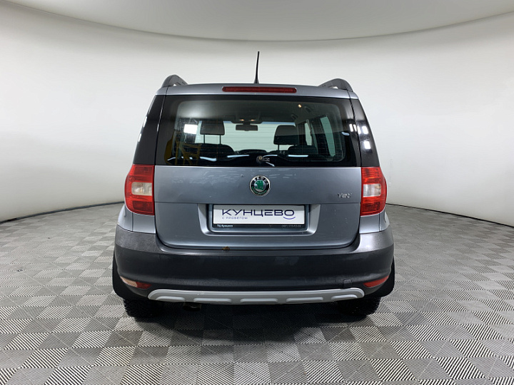 SKODA Yeti 1.2, 2012 года, Робот, СЕРЫЙ