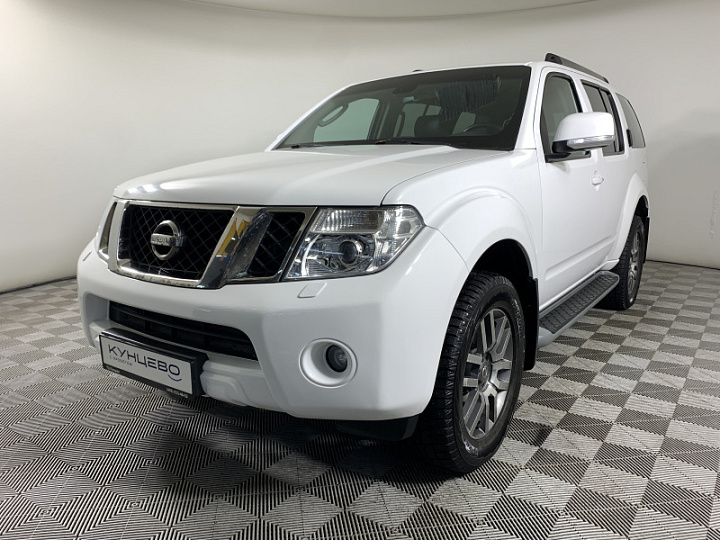 NISSAN Pathfinder 2.5, 2011 года, Автоматическая, БЕЛЫЙ