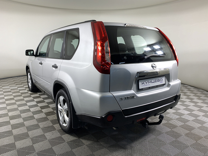 NISSAN X-Trail 2, 2012 года, Механика, Серебристый