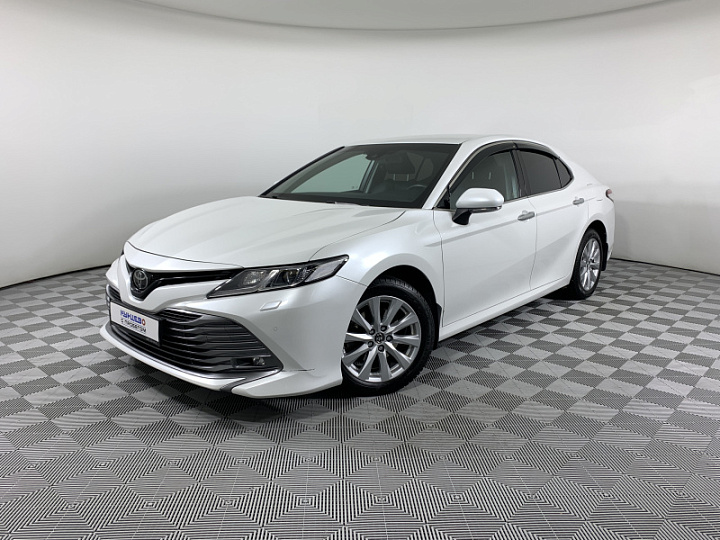 TOYOTA Camry 2.5, 2019 года, Автоматическая, БЕЛЫЙ