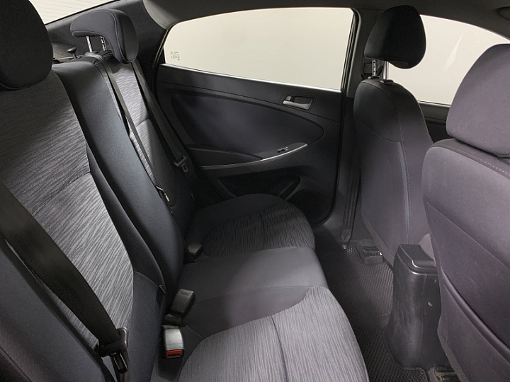 HYUNDAI Solaris 1.6, 2015 года, Автоматическая, ТЕМНО-СЕРЫЙ