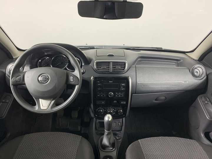 NISSAN Terrano 1.6, 2019 года, Механика, Серебристый