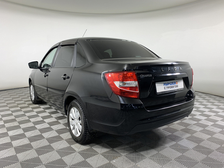 Lada Granta 1.6, 2018 года, Механика, ЧЕРНЫЙ