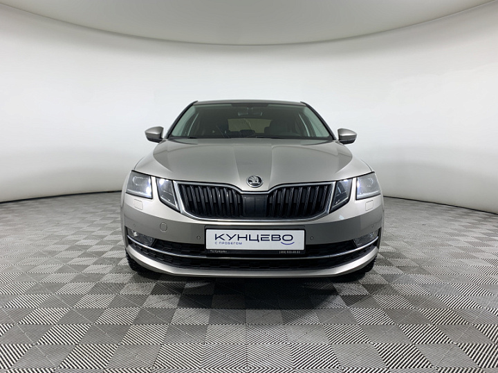 SKODA Octavia 1.6, 2019 года, Механика, БЕЖЕВЫЙ