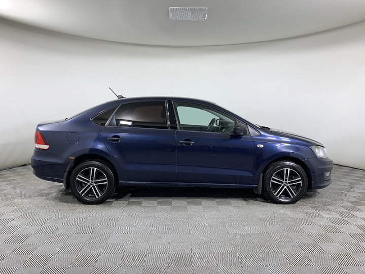 VOLKSWAGEN Polo 1.6, 2017 года, Автоматическая, ТЕМНО-СИНИЙ