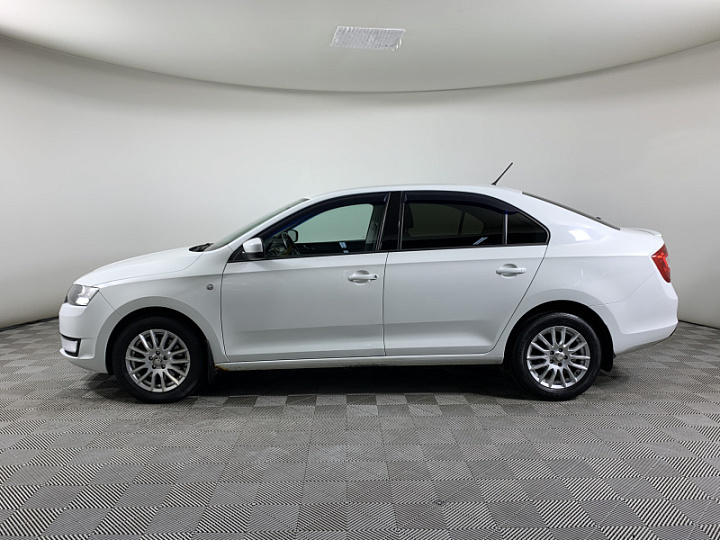 SKODA Rapid 1.4, 2015 года, Робот, БЕЛЫЙ