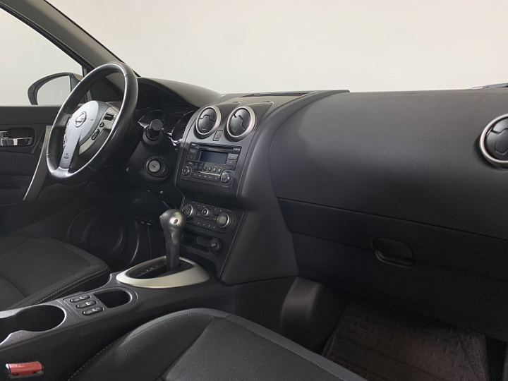 NISSAN Qashqai 1.6, 2013 года, Вариатор, СВЕТЛО-КОРИЧНЕВЫЙ