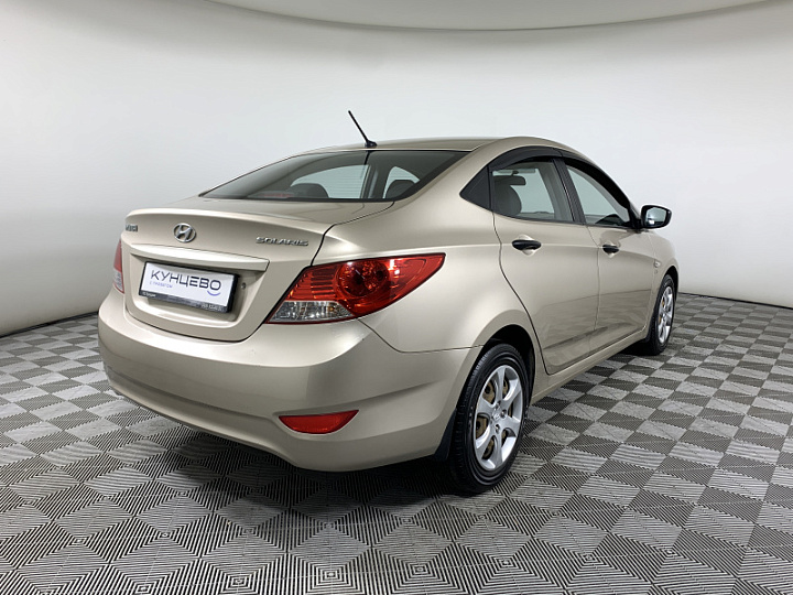 HYUNDAI Solaris 1.6, 2012 года, Автоматическая, Бежево-серый