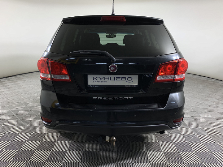 Fiat Freemont 2.4, 2013 года, Автоматическая, Черный