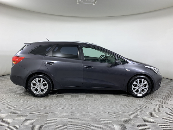 KIA Ceed 1.6, 2012 года, Механика, СЕРЫЙ