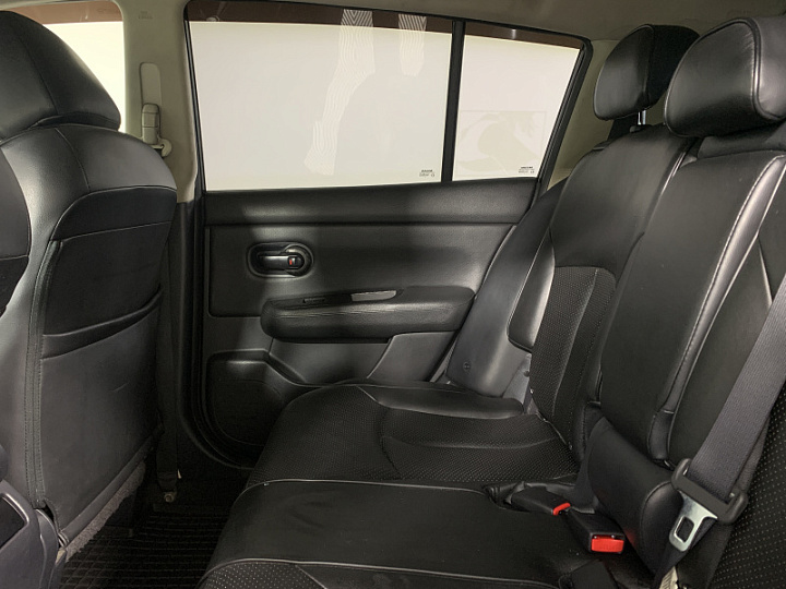 NISSAN Tiida 1.8, 2008 года, Механика, ЧЕРНЫЙ