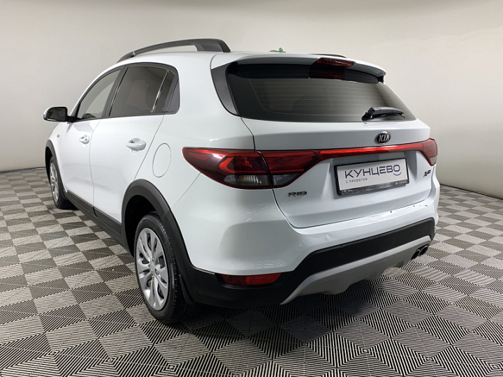 KIA Rio X-Line 1.4, 2018 года, Механика, БЕЛЫЙ