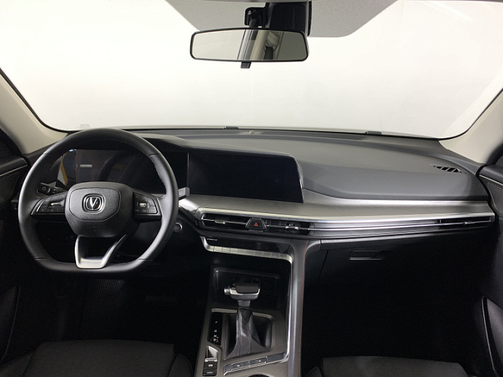 CHANGAN CS35PLUS 1.4, 2023 года, Робот, СЕРЫЙ