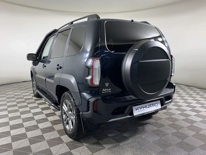 ВАЗ NIVA 1.7, 2023 года, Механика, ЗЕЛЕНЫЙ