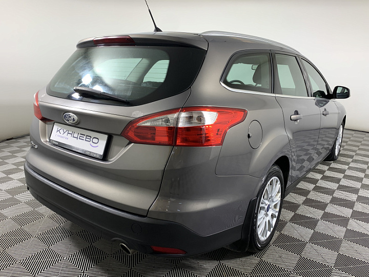 FORD Focus 2, 2013 года, Робот, Серо-коричневый