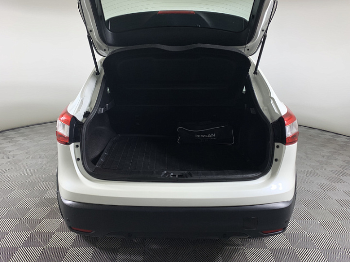 Nissan Qashqai 2, 2018 года, Вариатор, Белый