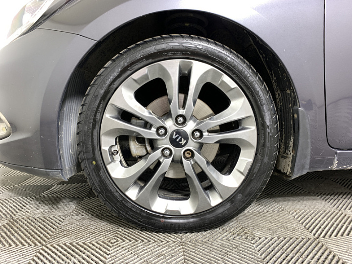 KIA Ceed 1.6, 2013 года, Автоматическая, СЕРЫЙ