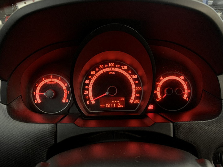 KIA Ceed 1.4, 2011 года, Механика, Черный перламутр