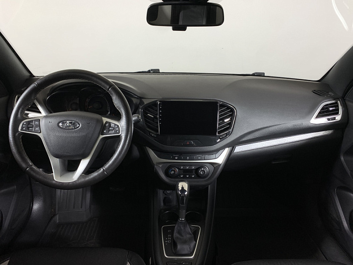 LADA (ВАЗ) Vesta 1.6, 2021 года, Вариатор, Оранжевый