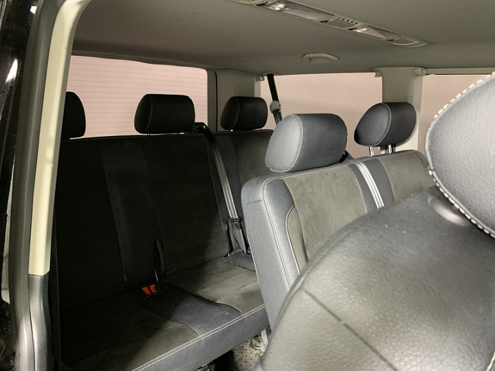 VOLKSWAGEN Caravelle 2, 2018 года, Робот, ЧЕРНЫЙ