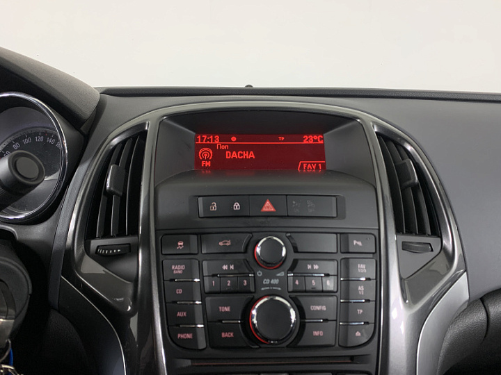 OPEL Astra 1.4, 2013 года, Автоматическая, БЕЛЫЙ