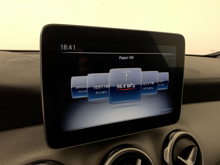 MERCEDES-BENZ GLA 1.6, 2019 года, Робот, СЕРЫЙ