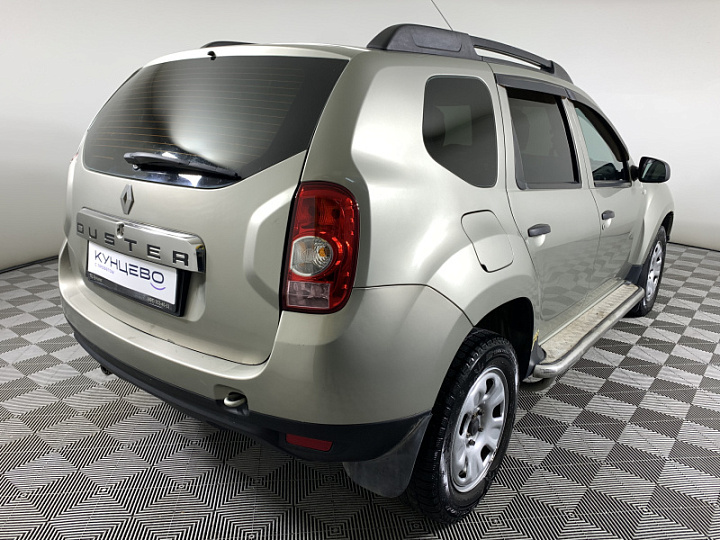 Renault Duster 1.6, 2014 года, Механика, Бежевый