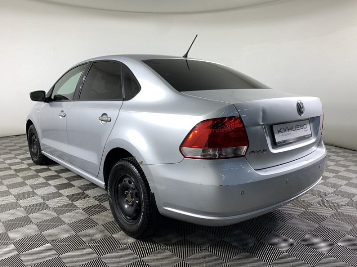 VOLKSWAGEN Polo 1.6, 2011 года, Механика, Серебристый