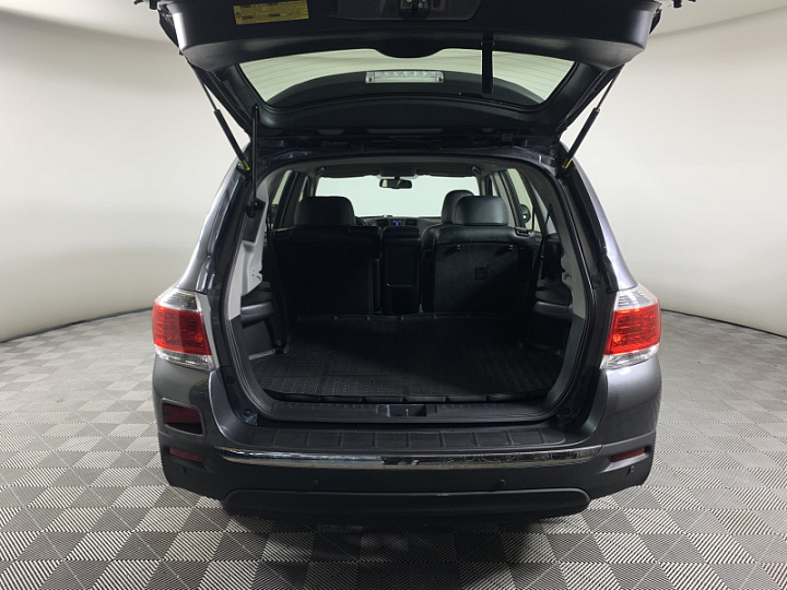 Toyota Highlander 3.5, 2012 года, Автоматическая, Серый