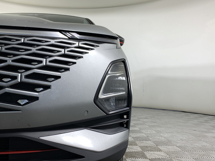 OMODA C5 1.5, 2022 года, Вариатор, Черно-Серый