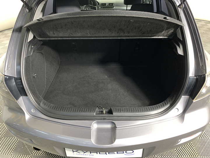 MAZDA 3 2, 2004 года, Механика, СЕРЫЙ