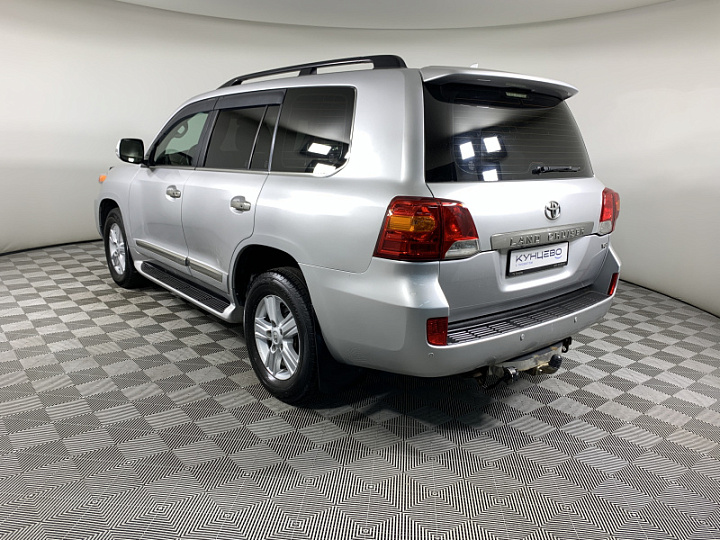 TOYOTA Land Cruiser 4.5, 2013 года, Автоматическая, Серебристый