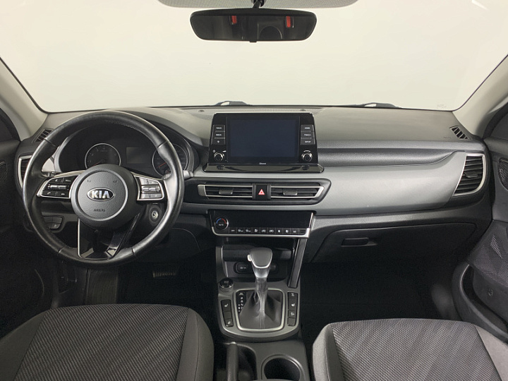 KIA Seltos 1.6, 2021 года, Автоматическая, СЕРЫЙ