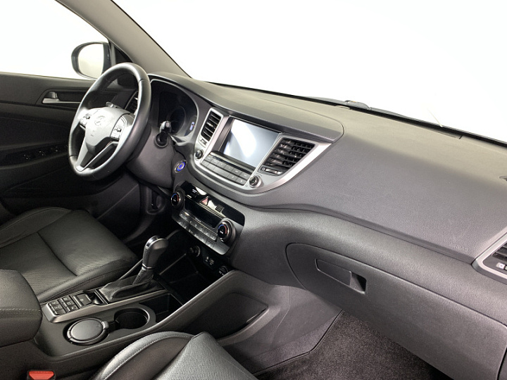 HYUNDAI Tucson 2, 2017 года, Автоматическая, ЧЕРНЫЙ