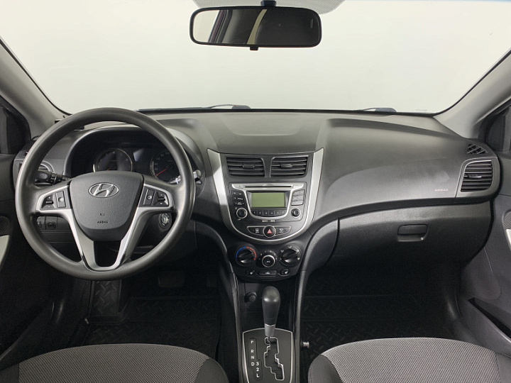 HYUNDAI Solaris 1.6, 2013 года, Автоматическая, ФИОЛЕТОВЫЙ