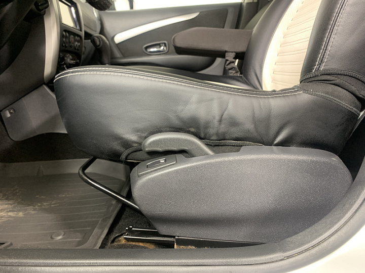 NISSAN Almera 1.6, 2018 года, Автоматическая, БЕЛЫЙ