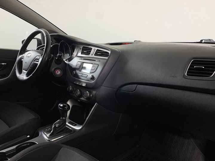 KIA Ceed 1.6, 2013 года, Автоматическая, СЕРЫЙ