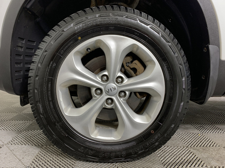 KIA Sorento 2.2, 2015 года, Автоматическая, БЕЛЫЙ