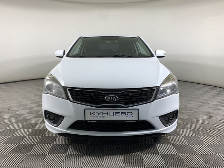 KIA Ceed 1.6, 2011 года, Автоматическая, БЕЛЫЙ