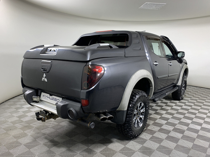 MITSUBISHI L200 2.5, 2011 года, Механика, СЕРЫЙ