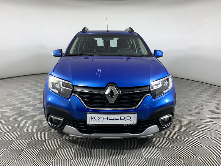 RENAULT Sandero 1.6, 2019 года, Механика, Светло-синий
