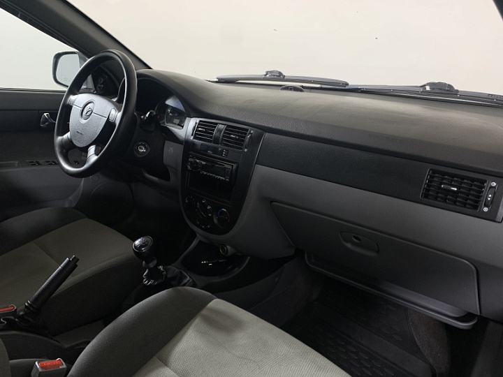 Daewoo Gentra 1.5, 2015 года, Механика, Темно-серый