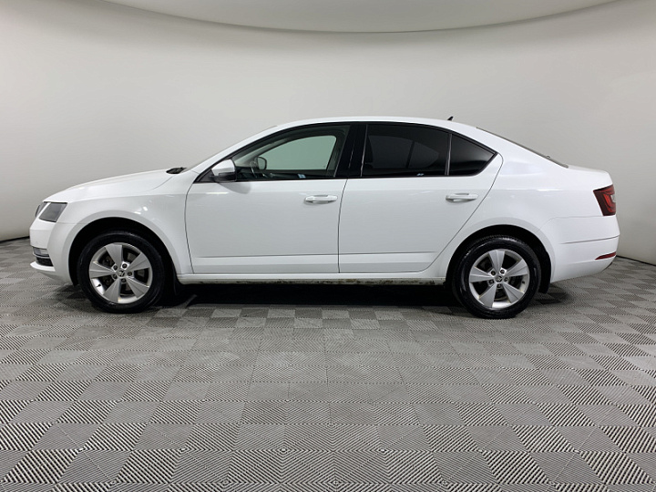 SKODA Octavia 1.4, 2018 года, Робот, БЕЛЫЙ