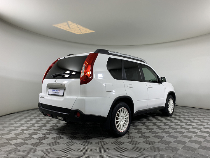 NISSAN X-Trail 2.5, 2014 года, Вариатор, БЕЛЫЙ