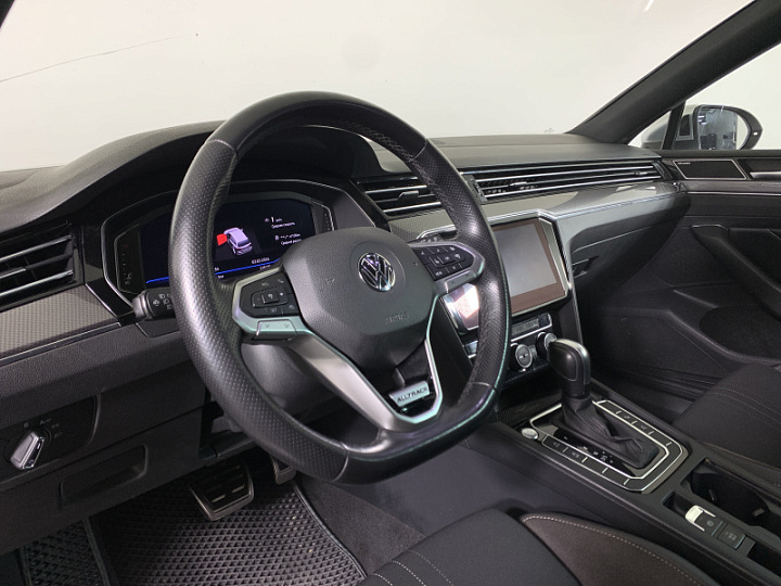VOLKSWAGEN Passat 2, 2020 года, Робот, БЕЛЫЙ