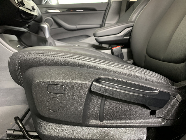 BMW X1 2, 2020 года, Автоматическая, ЧЕРНЫЙ
