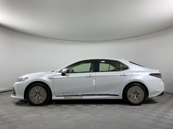 TOYOTA Camry 2.5, 2022 года, Вариатор, БЕЛЫЙ