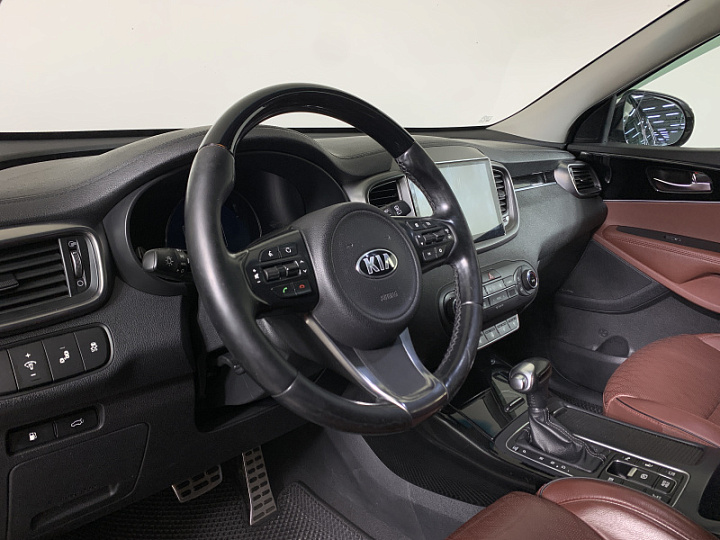KIA Sorento 3.3, 2017 года, Автоматическая, БЕЛЫЙ